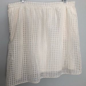 Cream zip up skirt